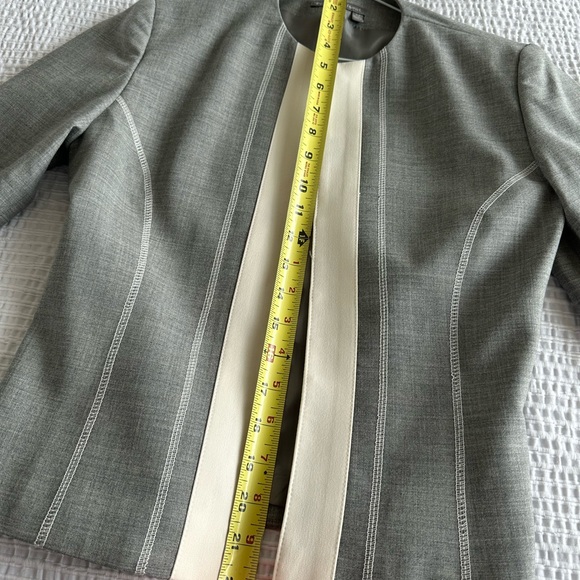 Blazer grey and cream for work - Picture 6 of 8